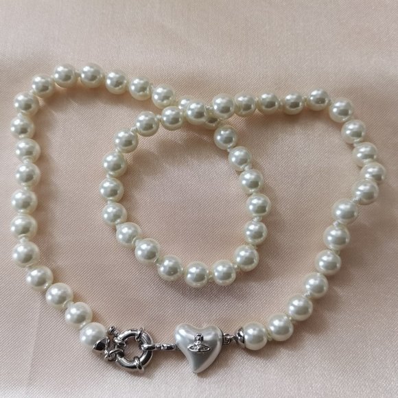 Vivienne Westwood Pearl Choker Necklace 
